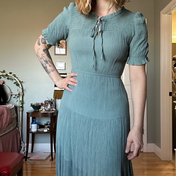 Sweet Wanderer Teal Tiered Midi Dress with Tie Neck - Picture 4 of 16